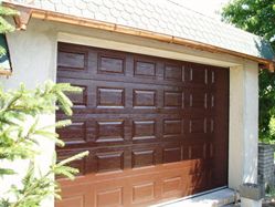 Sekční garážová vrata. Vrata, brány, pohony, zapojení.